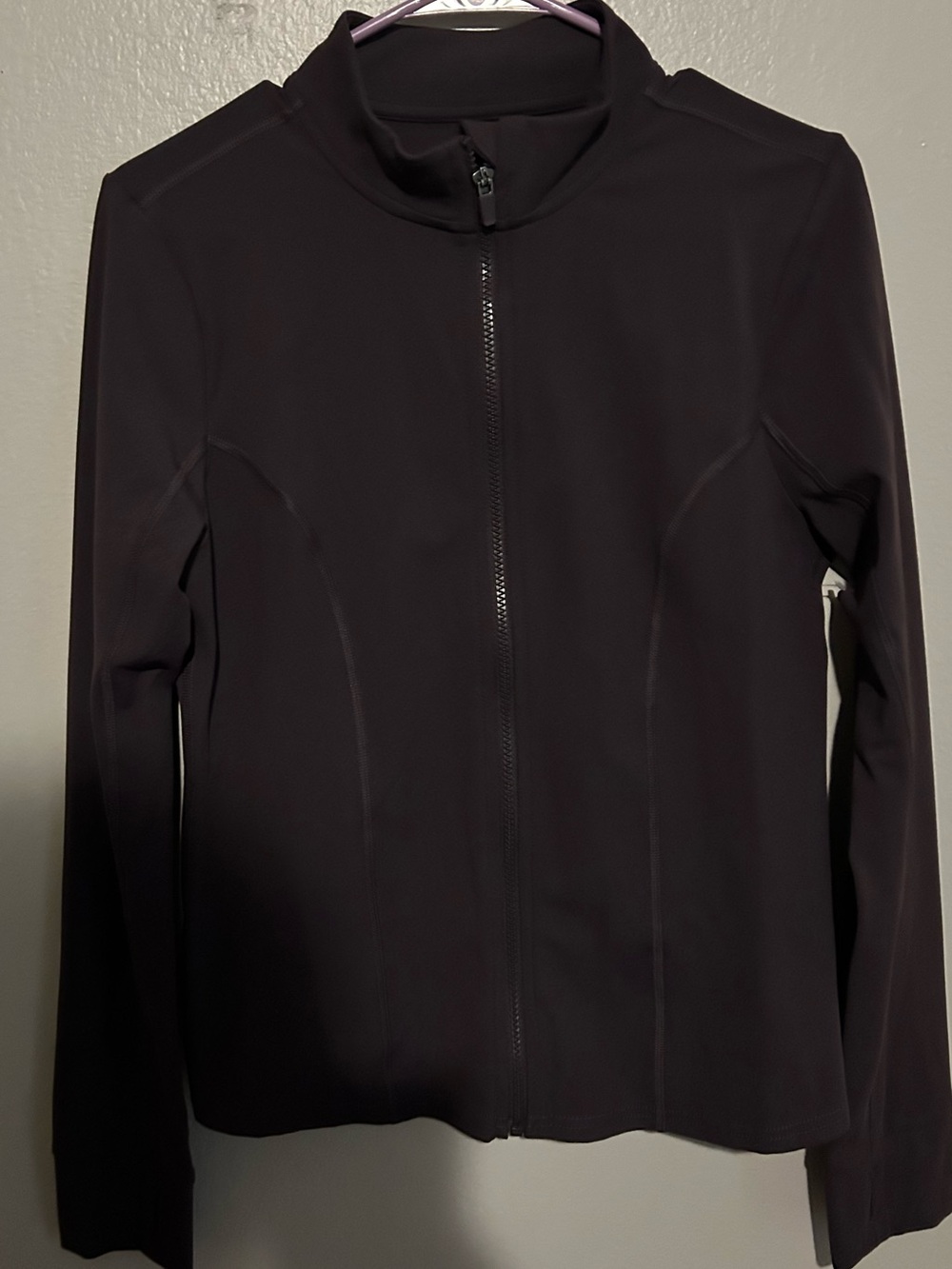Yitty NEW athletic zip up